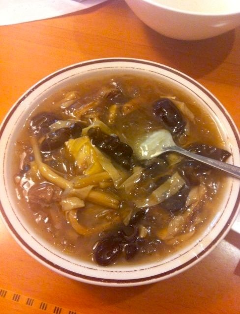 【曉荷·遇見】孟婆來碗湯，多加點香菜（小說）